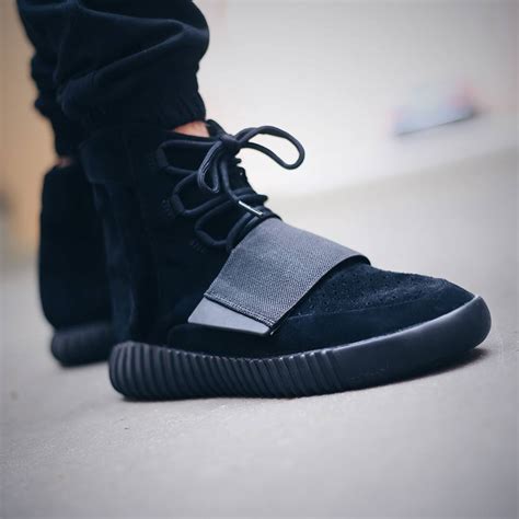 adidas yeezy boost 750 men.